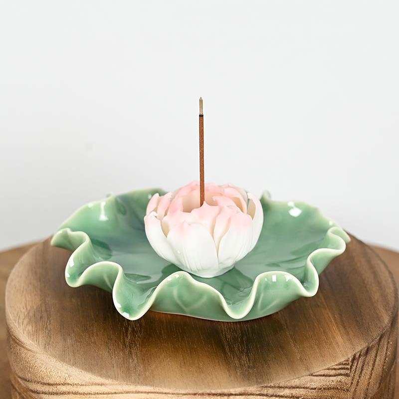 "Lotus Flower" Ceramic Incense Burner – Grace and Serenity