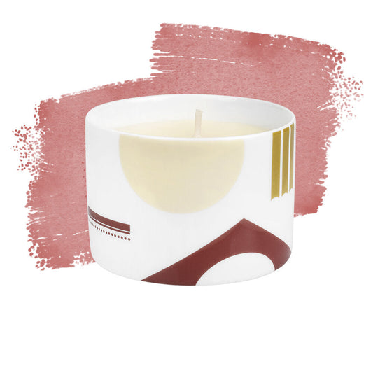 Scented Candle Parisian Masterpiece Embodies Serenity and Sophistication